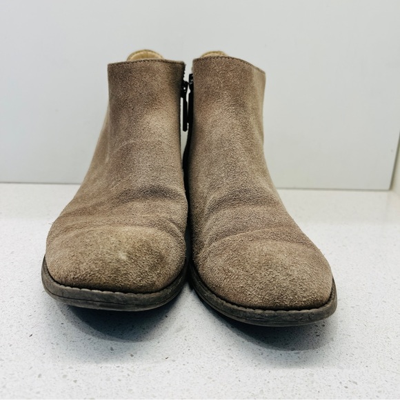 Karl Lagerfeld Ankle Boot Tan Gray Suede Genuine Leather Classic Side Zip Sz 5.5 - Picture 15 of 16